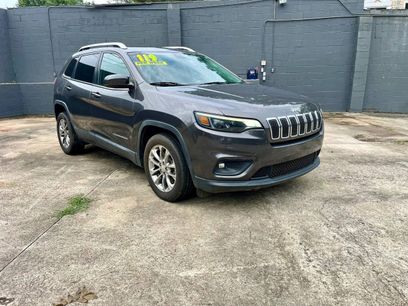 Used 2019 Jeep Cherokee Latitude Plus