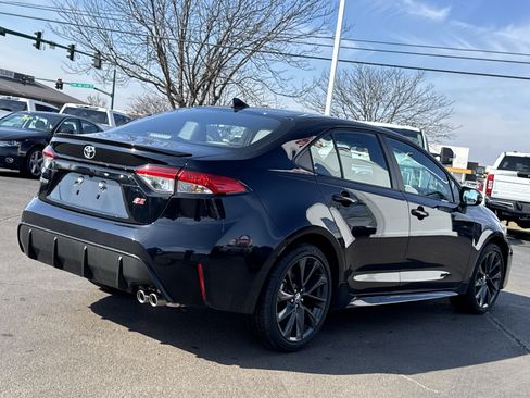 Used 2026 Toyota Corolla SE image 16