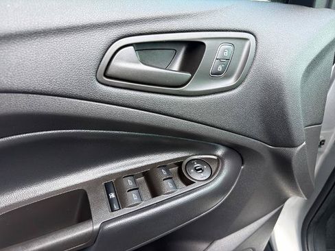 Certified 2019 Ford Escape S FWD image 15