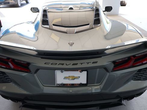 Used 2023 Chevrolet Corvette Stingray Preferred Cpe w/ Z51 Performance Package RWD image 8