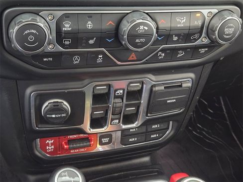 Used 2019 Jeep Wrangler Unlimited Rubicon image 23