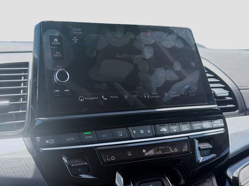 New 2026 Honda Odyssey Touring image 13