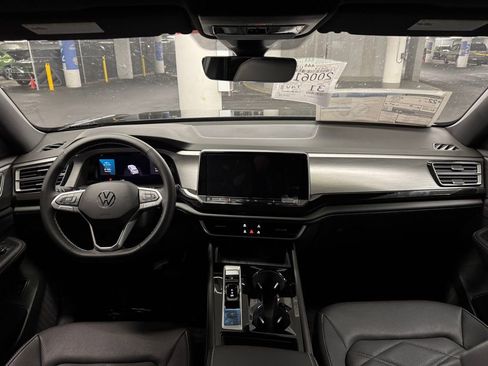 New 2026 Volkswagen Atlas Cross Sport SE image 7