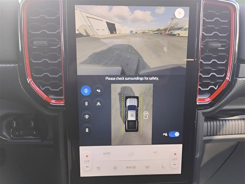 New 2025 Ford Ranger Raptor image 28