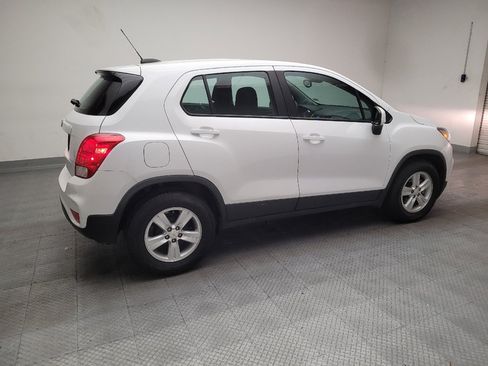 Used 2021 Chevrolet Trax LS FWD image 10