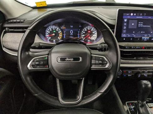 Used 2022 Jeep Compass Latitude AWD/4WD image 10