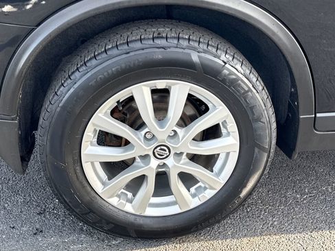 Used 2020 Nissan Rogue S image 10