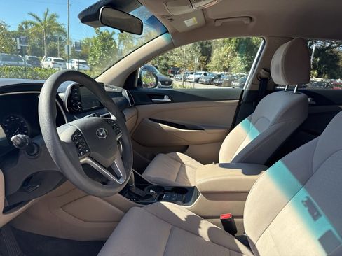 Used 2019 Hyundai Tucson SE image 15