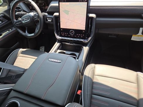 New 2026 GMC Yukon AT4 Ultimate w/ LPO, Floor Liner Package AWD/4WD image 29