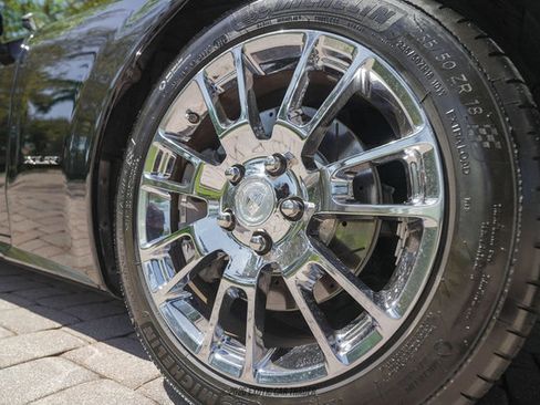 Used 2004 Cadillac XLR RWD image 80