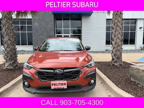 Used 2024 Subaru Crosstrek 2.5i Limited AWD/4WD image 2