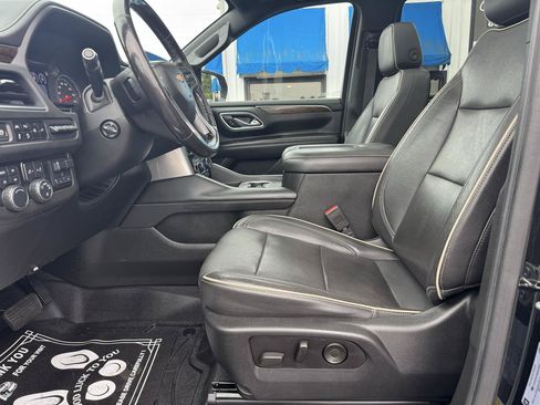 Used 2021 Chevrolet Tahoe Premier w/ Premium Package AWD/4WD image 10