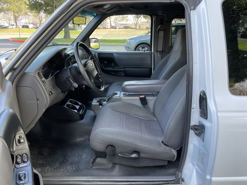 Used 2002 Ford Ranger XLT image 12