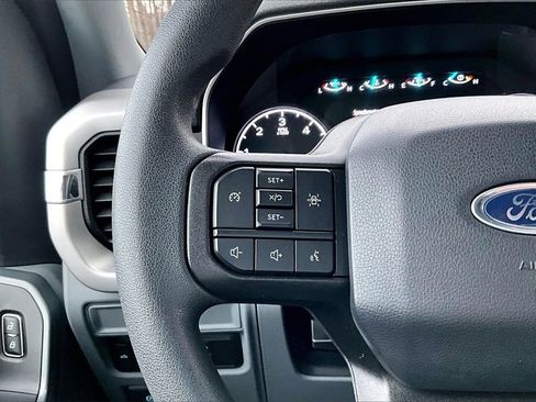 Used 2022 Ford F150 XLT image 11