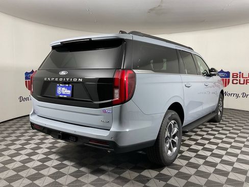 New 2027 Ford Expedition Max Active RWD image 3