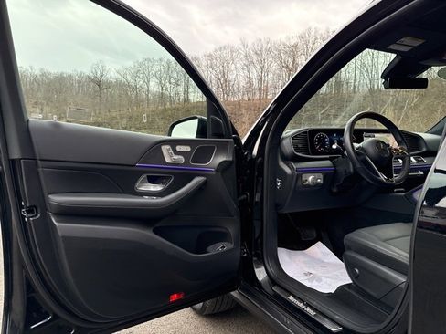 Certified 2025 Mercedes-Benz GLE 350 4MATIC image 19