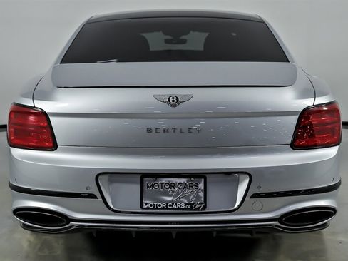 Used 2021 Bentley Flying Spur W12 AWD/4WD image 11