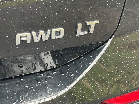 Certified 2023 Chevrolet Equinox LT AWD/4WD image 18