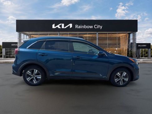 Used 2021 Kia Niro LXS FWD image 4