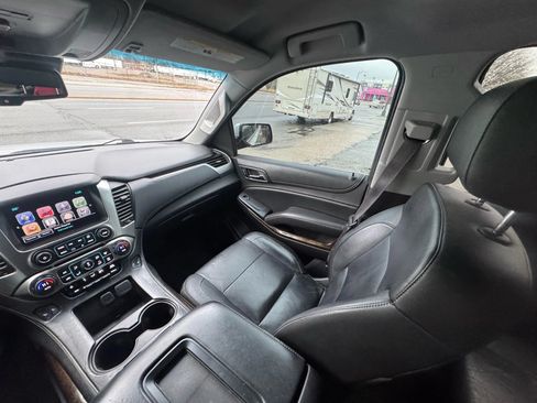Used 2015 Chevrolet Suburban LT AWD/4WD image 26