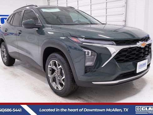 New 2026 Chevrolet Trax LT w/ LT Convenience Package image 3