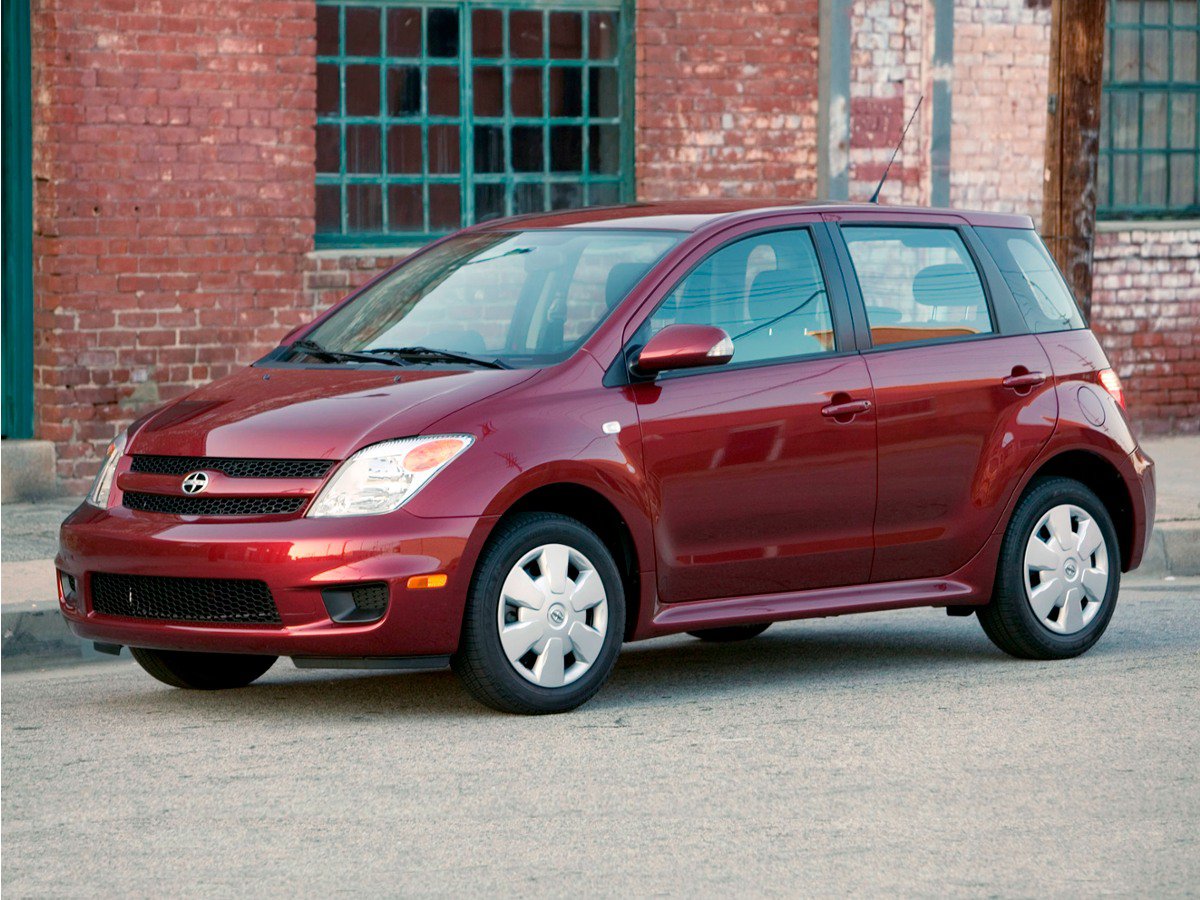 Used 2006 Scion xA FWD image 1