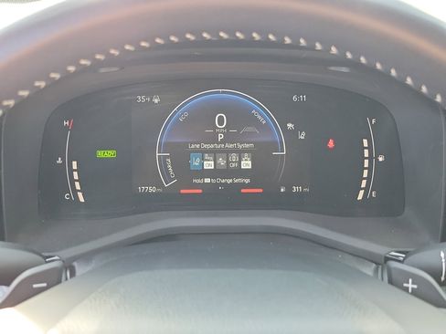 Certified 2025 Toyota Camry SE image 22