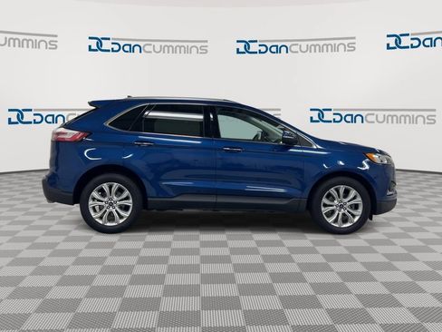 Used 2020 Ford Edge Titanium w/ Cargo Accessory Package FWD image 9