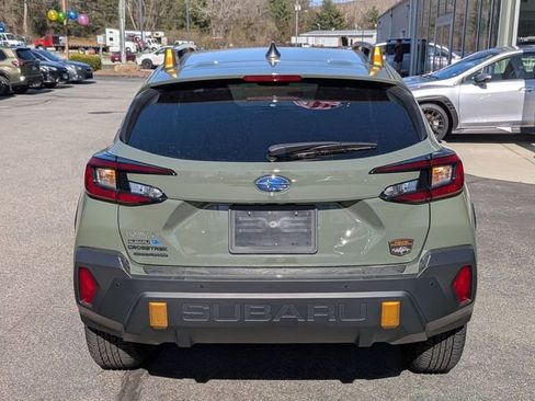 Used 2025 Subaru Crosstrek 2.5i Wilderness AWD/4WD image 4