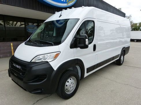 Used 2023 RAM ProMaster 3500 image 2