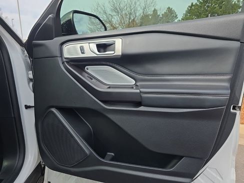 Used 2020 Ford Explorer ST w/ Premium Technology Package image 23