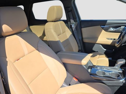 Used 2021 Chevrolet Blazer Premier w/ Driver Confidence II Package image 19