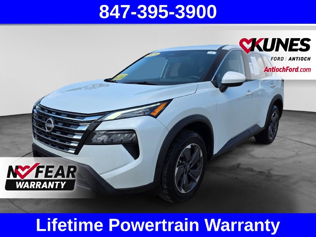 Used 2025 Nissan Rogue SV FWD image 4