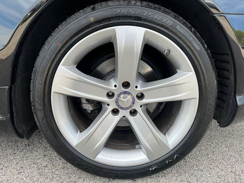 Used 2009 Mercedes-Benz SL 550 image 40