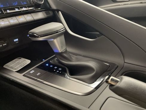New 2026 Hyundai Elantra Sport FWD image 30