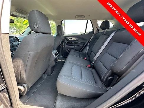 Used 2024 GMC Terrain SLE FWD image 16