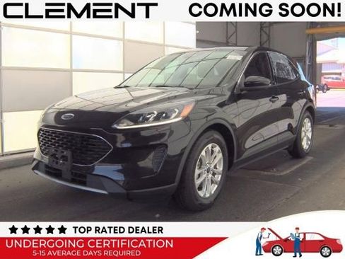 Used 2020 Ford Escape SE image 1