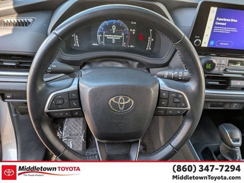 Certified 2024 Toyota Grand Highlander XLE image 17