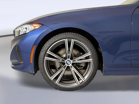 Used 2023 BMW 330i Sedan w/ Driving Assistance Package RWD image 13