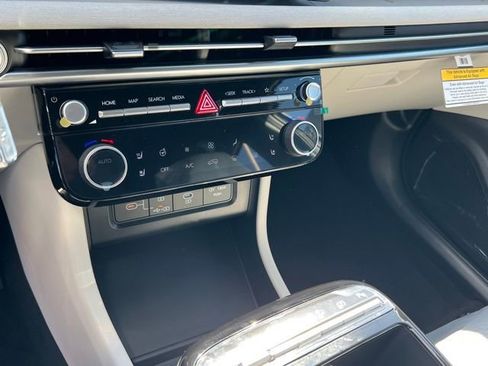 New 2026 Hyundai Tucson Limited AWD/4WD image 19