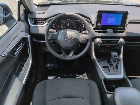 Certified 2025 Toyota RAV4 XLE w/ Convenience Package FWD image 16