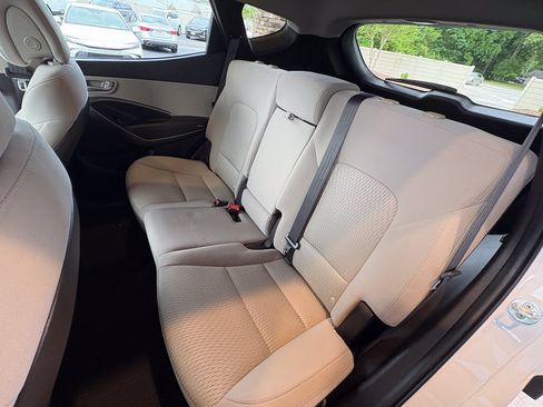 Used 2017 Hyundai Santa Fe Sport FWD image 25