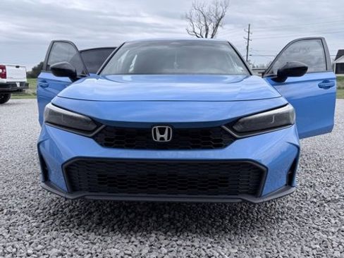 Used 2025 Honda Civic Sport image 1