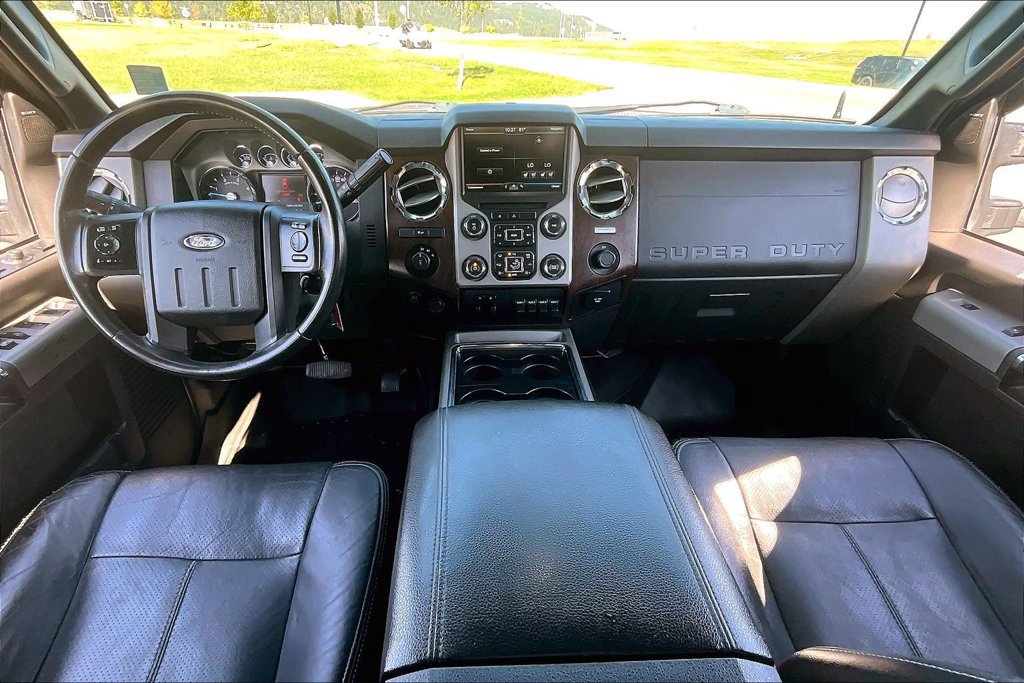Used 2016 Ford F350 Lariat w/ Lariat Ultimate Package AWD/4WD image 15