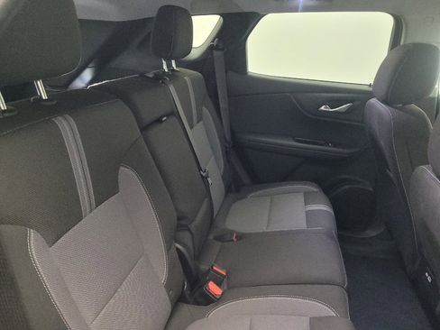 Used 2024 Chevrolet Blazer LT w/ Convenience Package FWD image 19