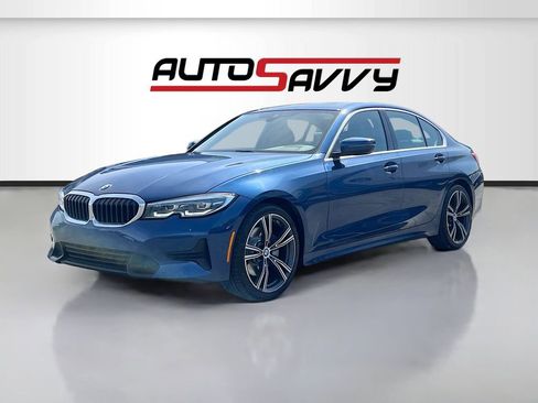 Used 2021 BMW 330i Sedan w/ Convenience Package image 3