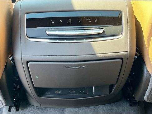 New 2025 Cadillac Escalade ESV Premium Luxury w/ Touring Package image 28