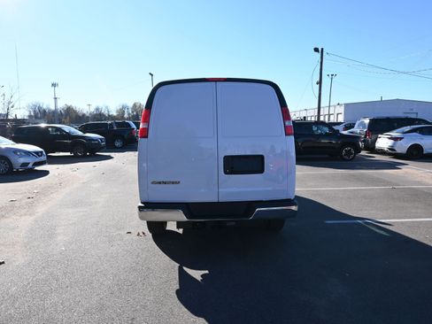 New 2025 Chevrolet Express 2500 w/ Driver Convenience Package image 9