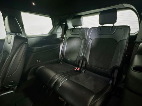 Used 2021 Jeep Grand Cherokee L Laredo image 29