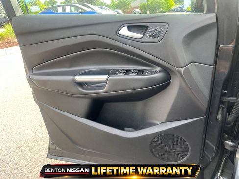 Used 2017 Ford Escape Titanium w/ Equipment Group 301A FWD image 11